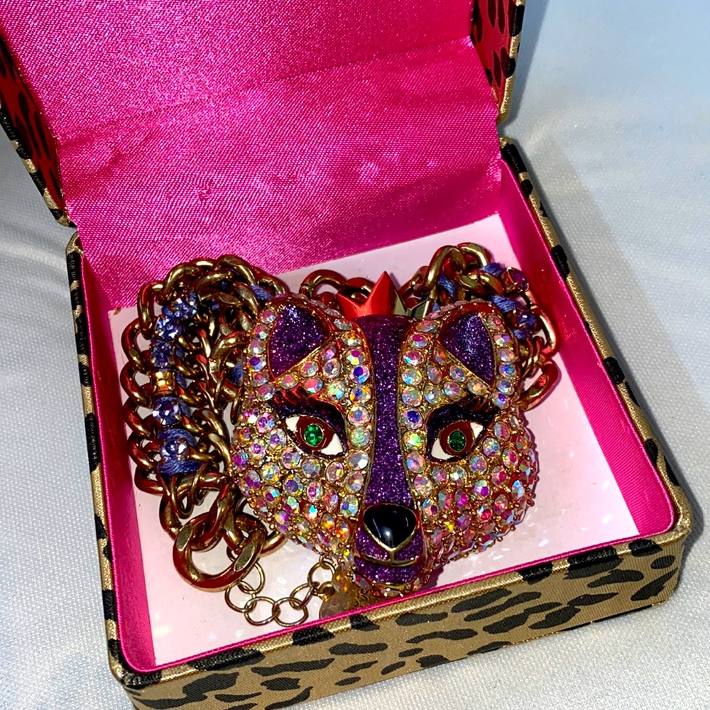 Necklace Betsey Johnson